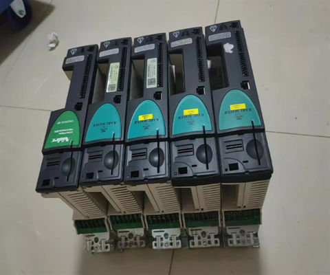 제어 기술 SP0402 보편적 AC 및 세르보 드라이브