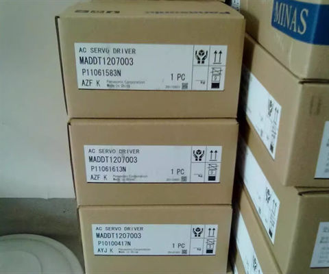 MDMA302S1C 파나소닉 3 단계 서보 모터 운전자 3000r/m 0.75 kw 200Hz 116V