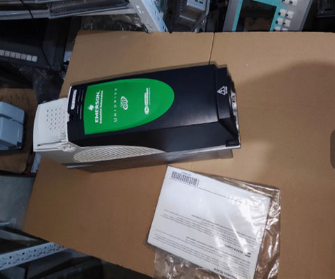 SP1402 제어 기술 UNIDRIVE SP 패널에 장착된 부재 전원 공급 모듈 부품 번호 KJ3201X1-BA1