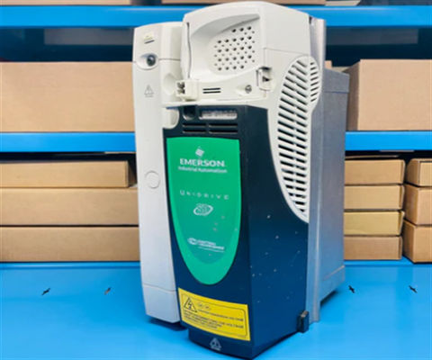 에머슨 제어 기술 SP2402 유니 드라이브, 380-480V 50-60Hz 3ph 20.2A / 0-480V
