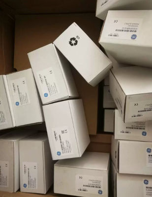 GE Fanuc CPU 모듈 IC697CGR772 IC697CPX772 IC697CPX935 IC697CGR935 IC697CPM790