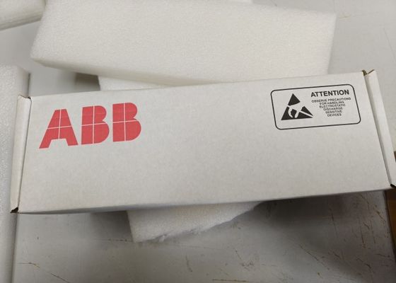 ABB 산업용 서보 드라이브 RMIO-11C 24V DC-230V AC IP20