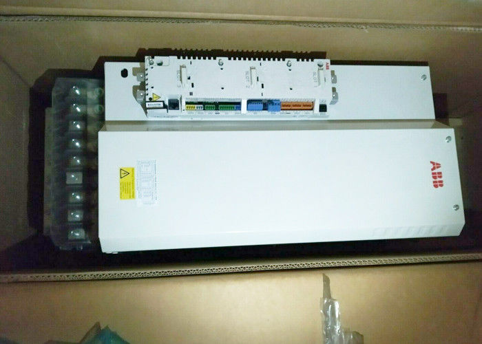 ACS850-04-260A-5+D150+J400 주파수 인버터 저전압 AC은 260A를 운전합니다
