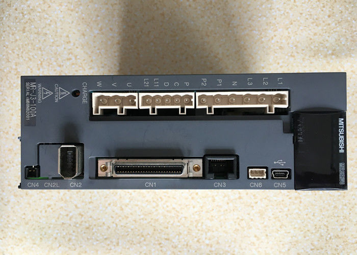 새로운 미츠비시 서보 증폭기 MR-J3-100A MR-J3 시리즈 산업적 교류 서보 드라이브