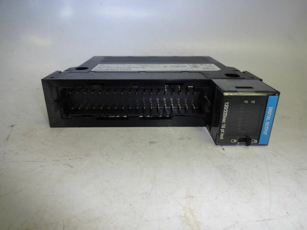 TC-ODK161 허니웰  디지털 I 오우 모듈 교류 출력 240VAC은 96974880개의 디지털 출력 PLC 카드를 분리했습니다