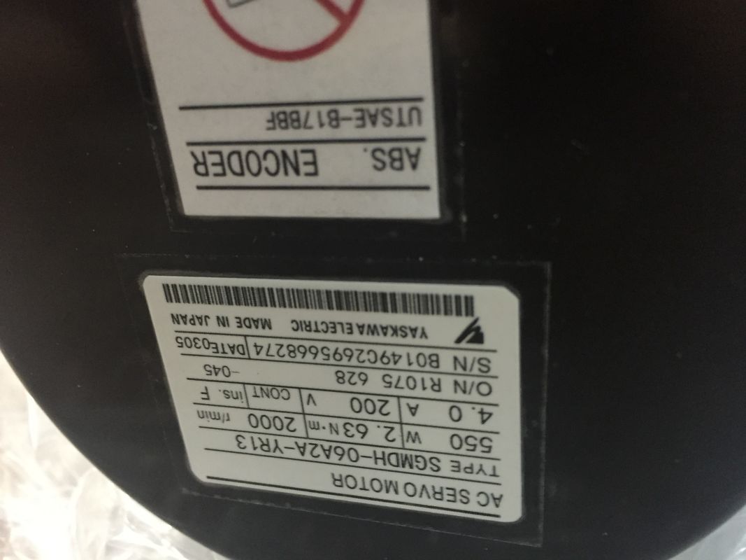 SGM-02B312B 야스카와 산업용 서보 모터 AC 서보 모터 100V 200W 2.7A 3000 RPM