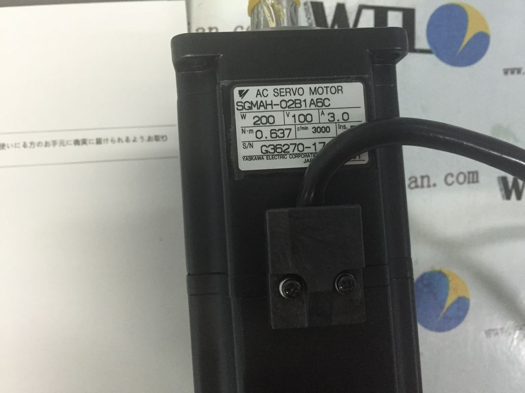 야스카와 AC 산업용 서보 모터 SGMAH-02B1A6C 200W 200V
