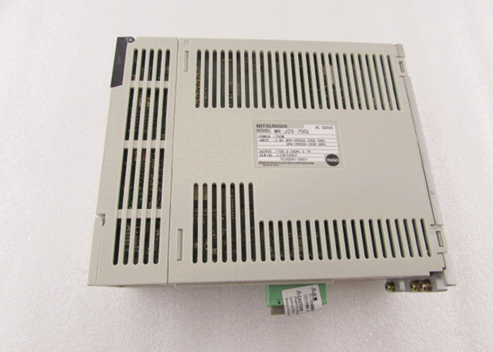 일본 미쓰비시 전기 750W AC 세르보 증폭기 MR-J2S-70CL 산업 세르보 드라이브 새