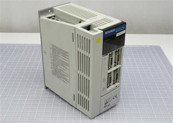 CM402 X축 기계 모델 및 200-230 VAC 주파수