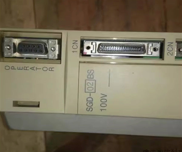 0.85kw 등급 출력 2000 RPM 등급 속도와 0-230V 출력 전압의 AC 세르보 증폭기