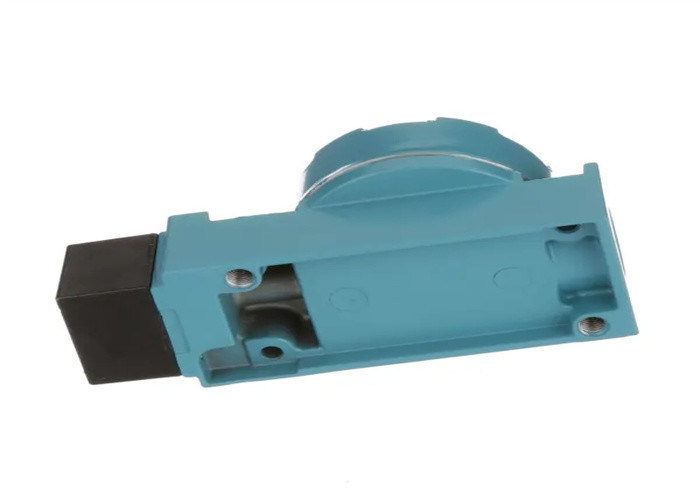 하니웰 센싱 및 생산성 솔루션 LSXP4L 폭발 방지 스냅 액션 제한 스위치